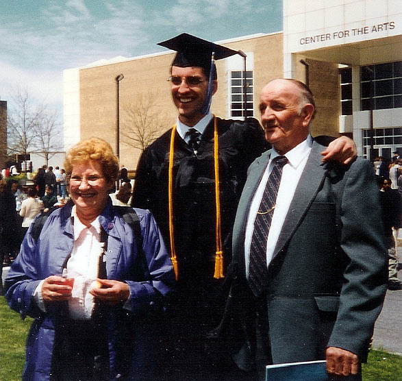 Kris and Grandma and Grandpa Rz at college graduation